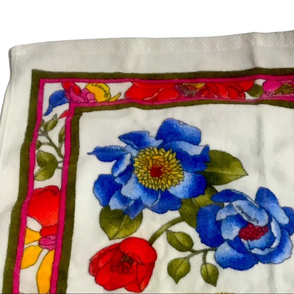 NWOT Authentic Floral Towel set - Picture 10 of 12